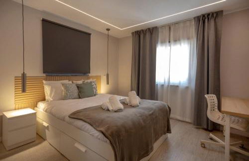 Family-Friendly Villa with Private Pool & Rooftop Oasis - Foto 21