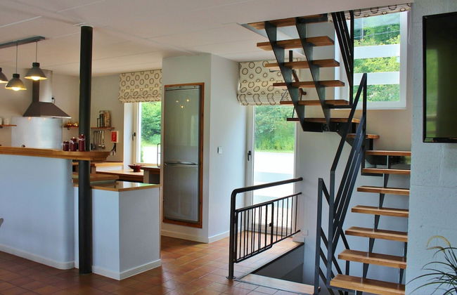 Holiday Home in Jupille Near Forest Trails - Photo 3