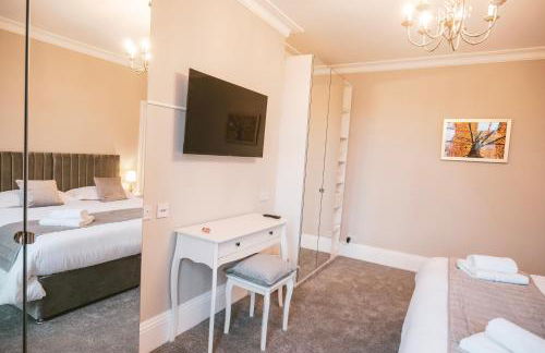 St Michaels Town House - Elegant and Large Holiday Home in the Heart of Gloucester - Foto 60
