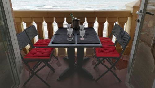 IDEALLY located on BEACH - Foto 5