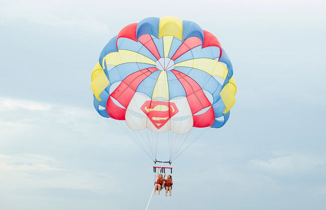 Parasailing Experience - Photo 1