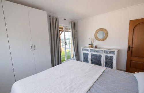 2 Private Abodes in One Magnificent Villa! - Foto 22