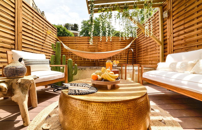 The Majestic Garden Suite - Photo 50