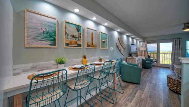 Beachfront Condo, Prvt Balcony w/ View, Pool Access Beach Happy by Avantstay - Foto 4, Interior