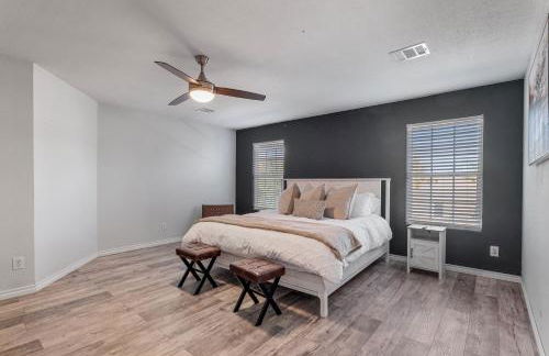 Retreat close to Lewisville Lake with pool, pet ok - Photo 35