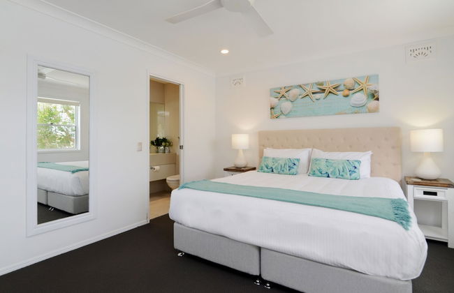 Noosa Entrance Waterfront Resort - Photo 60