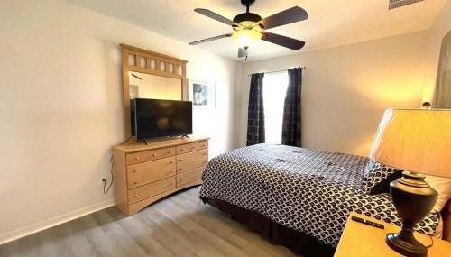 Spacious Villa South Facing Pool 20 min to Disney - Foto 2