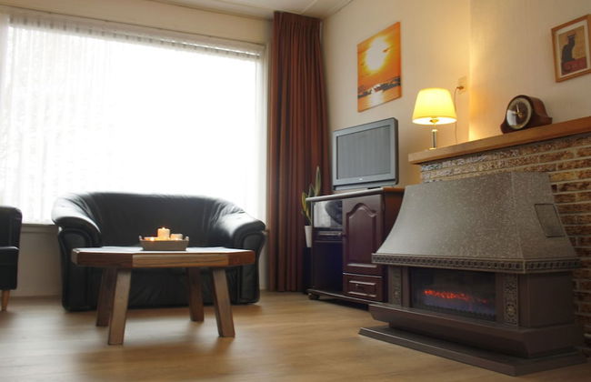 Holiday Home Koewacht Near Seaside - Photo 3