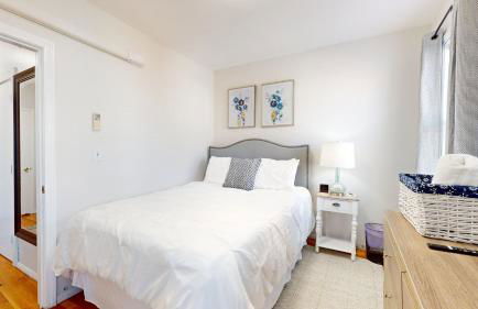 Modern,02 mile to Northeastern, in unit laundry - Foto 14