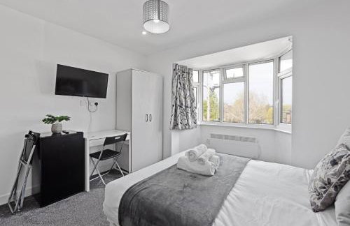 South Harrow Apartment - Photo 28