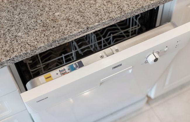 Espinho Retreat with Balcony - Foto 19