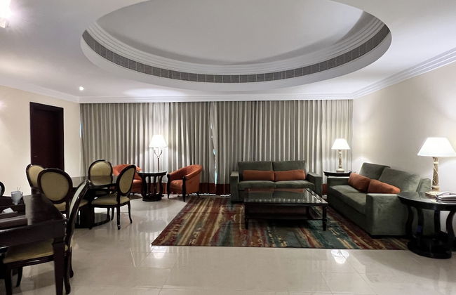 City Seasons Suites - Photo 31