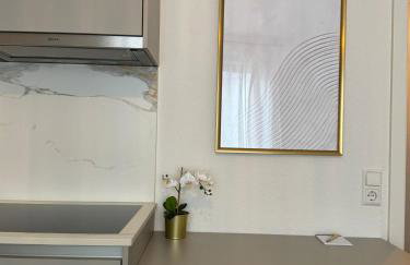 Beautiful Renovated Apartment in Lorrach - Photo 2