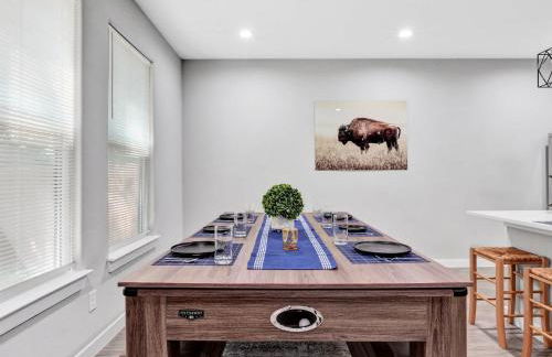 Waxahachie Walkup Backyard Oasis 1 Mi to DWTN Professionally Managed By Stay Albatross - Foto 21