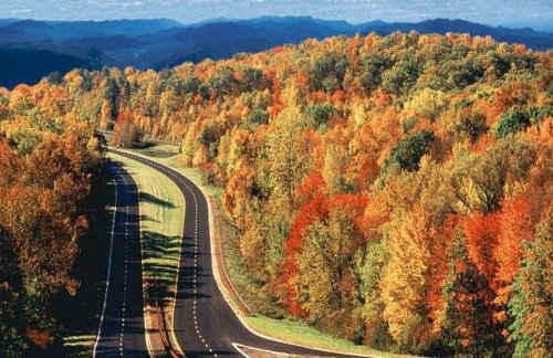 Unique Fully Restored Landmark Barn in Hudson - Foto 23