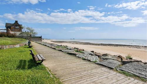 Cozy Home In Sartilly-Baie-Bocage - Foto 2