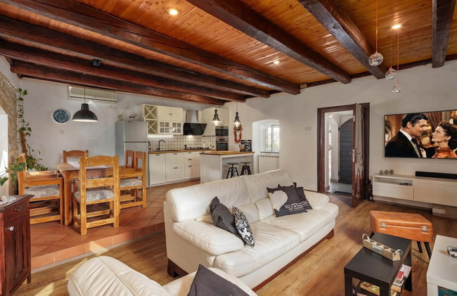 Amazing,full privacy holiday home with swimming pool l & hot tub - Foto 24