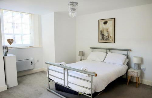 Luxury 2-Bed Flat Central Ipswich Parking - Foto 48