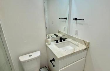 Secure Cozy Tiny Home Central Houston - Foto 8