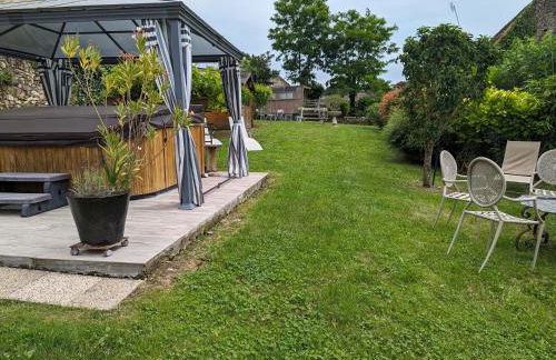 Charmant gîte au cœur du Berry avec jacuzzi et terrasse - FR-1-591-757 - Foto 16