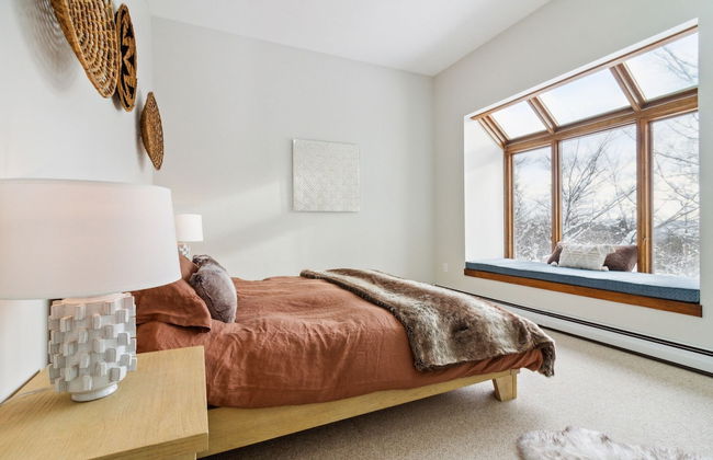 Slopeside In Okemo - Beautifully Renovated Spacious Family Townhouse 3 Bedroom Townhouse by RedAwning - Foto 3