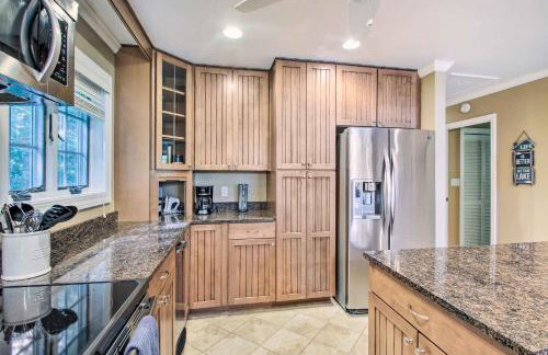 Readfield Retreat with Lake Maranacook Views! - Foto 11