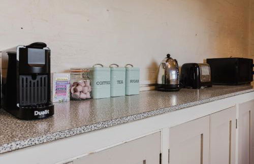 Grace's Guesthouse The Suite Room 6 - Photo 12