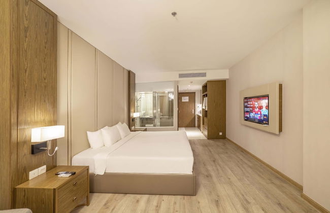 Panorama Beachfront Nha Trang by LYN Condotel - Photo 7