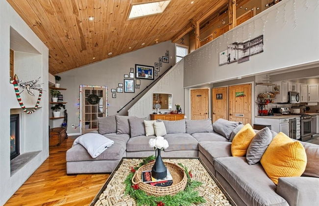 Pocono Scandinavian Cottage 2 Bedroom Cottage by RedAwning - Foto 22