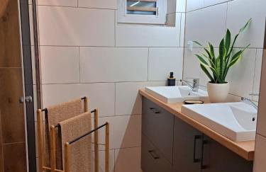 Całoroczne Domki Wypoczynkowe - Osada pod Górą - Foto 32