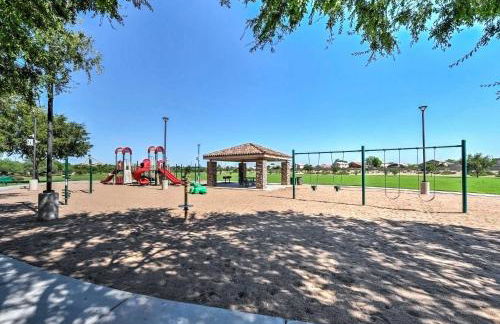 Spacious Home with Heated Pool in Litchfield Park! - Foto 26