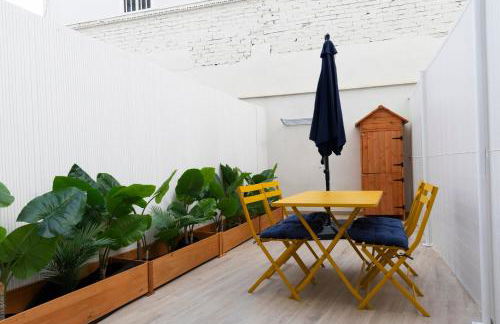 Color & Design next to Russafa SOHO - Photo 3