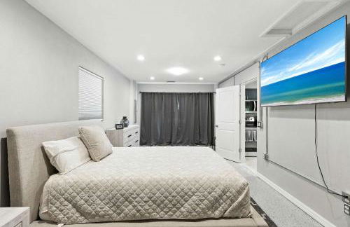 4BR Spacious Paradise - Photo 9