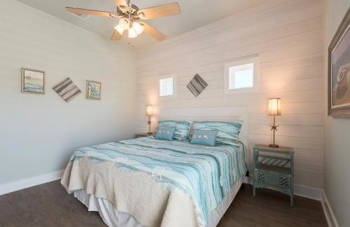 Gorgeous 5BR Sleeps 20 Great OutDoor Entertainment - Diamond in the Dunes - Foto 16