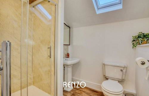 Spacious and Homely 2-bed Home in Lincoln by Renzo, Stunning Countryside Location, Free Parking! - Foto 21