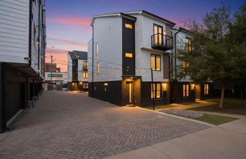 CHARM Near Broadway in Walkable 8th Ave S - Foto 46