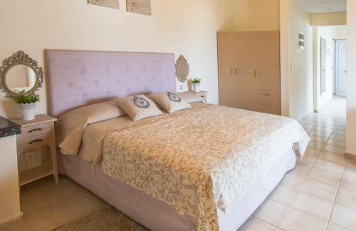 Frixos Hotel - Foto 2