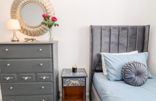 Martingale - Photo 12