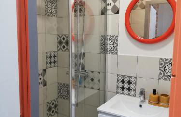 The Seventies Appart rétro (proche gare et centre ville) - Foto 10