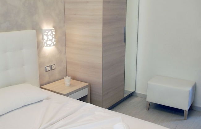 Litsa Apartments - Photo 4