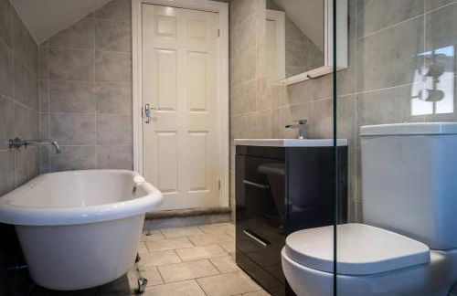 No6 - Beverley - Elegant Townhouse - Central location - Photo 33