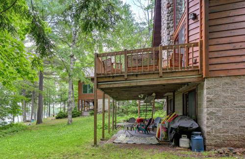 Peaceful White Sand Lake House with Dock and Deck! - Foto 28