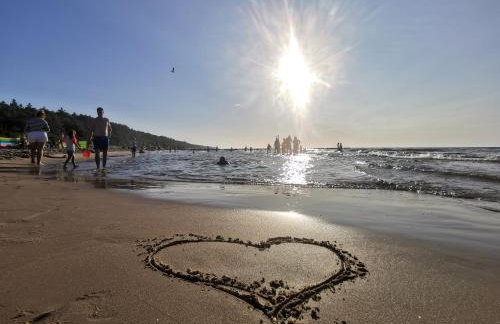 Amber Barn - Bursztynowa Stodoła - Noclegi u Loni - w zacisznym centrum nad morzem z parkingiem - Foto 67