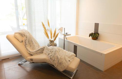 Paradisio Poolsuite Summergold in Bodman am Bodensee - Foto 16