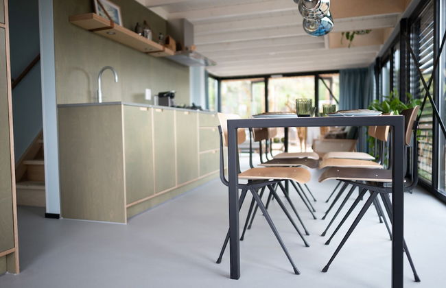 Modern, Trendy Nature Theme Lodge, Near the Sea - Foto 11