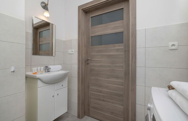 Bażantów Studio Katowice by Renters - Photo 35