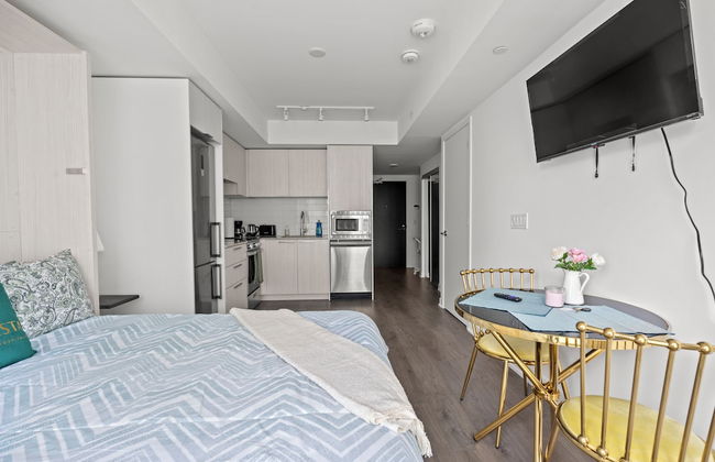 Teahouse Condos in Downtown Toronto - Photo 21