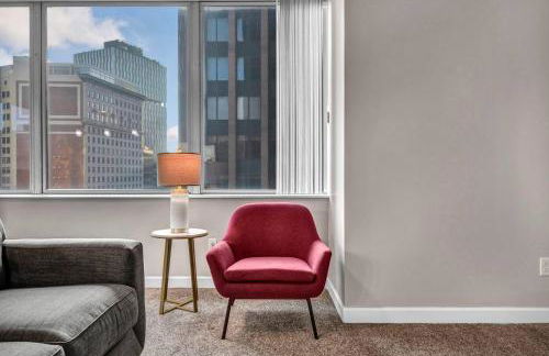 SkyTower 2BD | Parking Available | Downtown - Photo 14