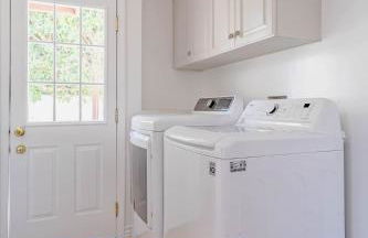 Cozy Home with Pool and Jacuzzi Minutes from Universal Studios - Foto 41