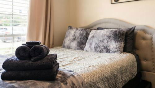 Cozy 3BR Home Escape, Modern & Serene - Foto 5